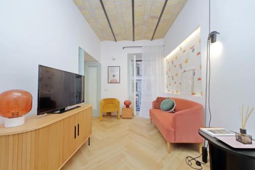 YCH-Colorful and classy apartment near Fori Imperiali, Roma (foto 9)