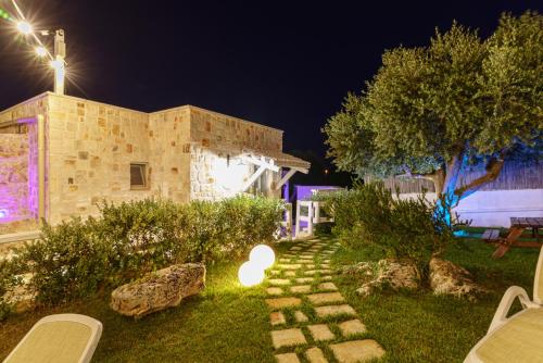 Exterior view, La Terrazza Sulla Rupe Relais in Ramunno I