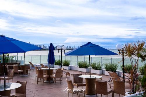 สระว่ายน้ำ, Blue Sunset in จาโอ เปสโซ