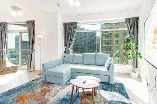 Lux BnB Burj Views Tower I Downtown, Dubai (photo 2)