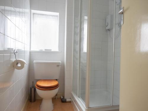 Economy Double Room image 2
