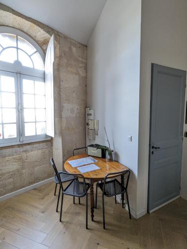Appartement de charme sous les toits avec vue sur la Garonne, Bordeaux (Foto 9)
