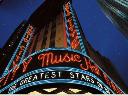 Attractions, The Manhattan Club in New York (NY)