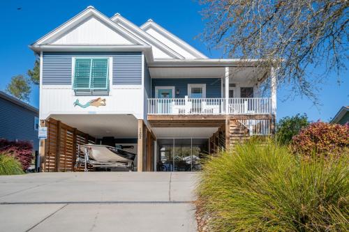 Dog Friendly - Private home in Oak Island