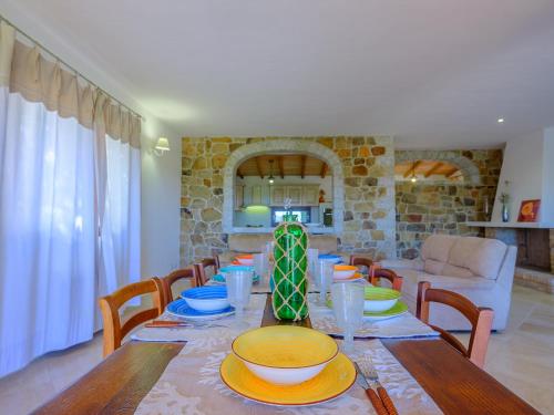 Sardinia Family Villas - Villa Brunilde with private pool