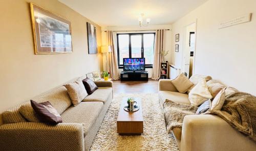 Beautiful & Spacious 2-Bed Flat in City Centre with Free Parking, Glasgow (Foto 9)