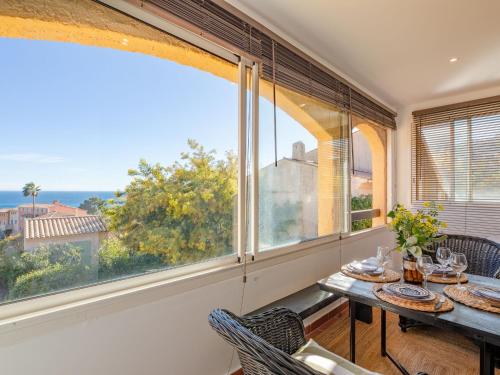 Studio Les Mimosas by Interhome in ติอูต ซูร์ แมร์