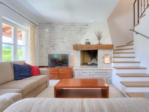 Villa Azura by Interhome in Hreljici