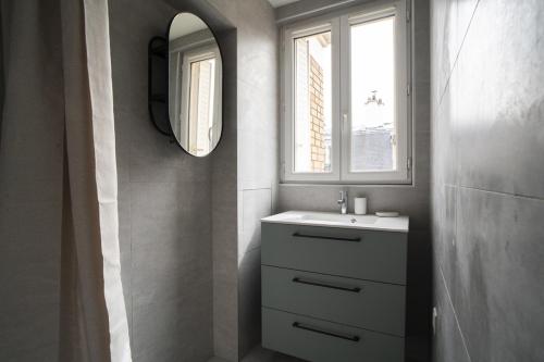 Very bright 25 m love cocoon with balcony - image 7