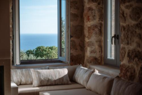 Villa Nevas Private Stone House with Pool and Seaview PARGA