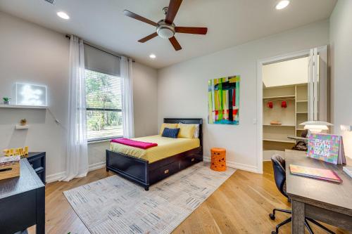 Luxury House with Private Acreage - Near Golfing! - image 2