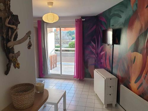 Studio idéal séjour en amoureux rez de jardin proche plage - Plage de l'Argentière