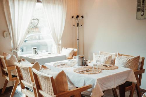 Hotel La Riva - image 3