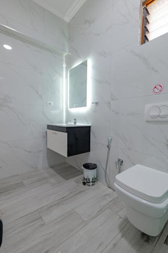 Apartment image 2