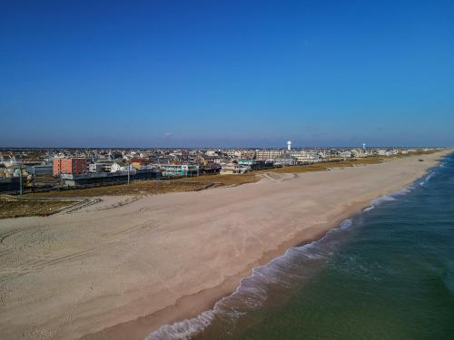 Sea Breeze Beach View in Seaside Heights, USA