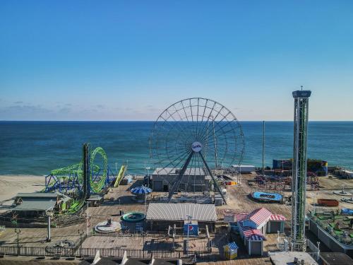 Sea Breeze Beach View in Seaside Heights, USA