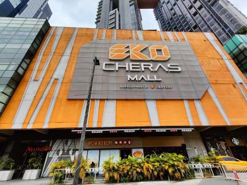 Eko Cheras Mall Duplex 双阳台 Kuala Lumpur MRT & 精品Loft Eko Cheras Mall Duplex 双阳台 Kuala Lumpur MRT & 精品Loft