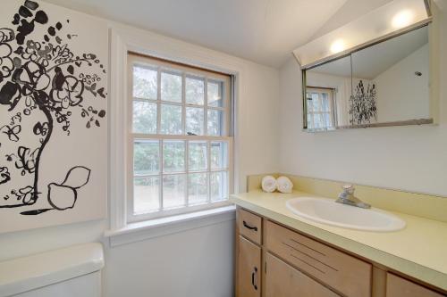 Private Lake Access Great for Families Private Lake Access Great for Families