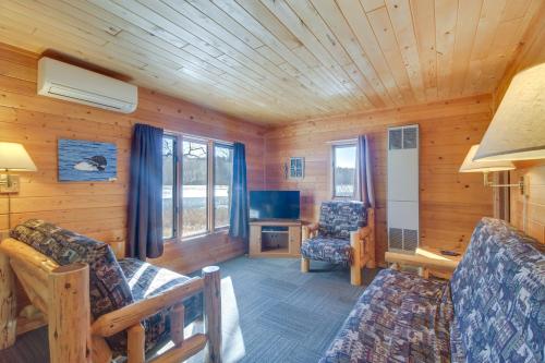 Dog-Friendly Park Rapids Retreat with Boat Dock! in Arago, USA