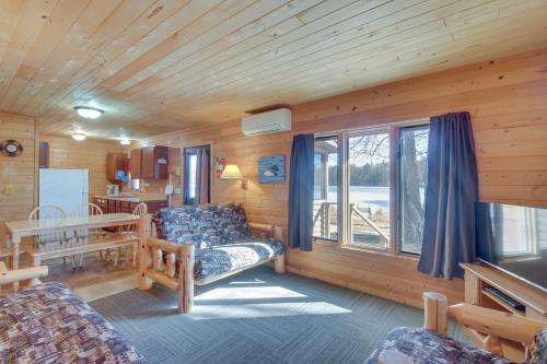 Dog-Friendly Park Rapids Retreat with Boat Dock! in Arago, USA