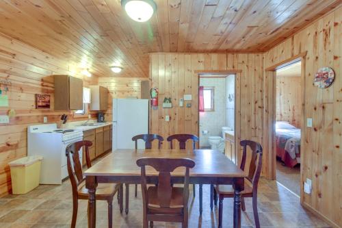 Wooded Park Rapids Cabin Lake Access, Boat Slip! in Arago, USA