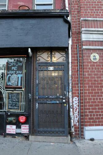 Beautiful & Massive 4 bdr with Bonus Perks! in New York, USA