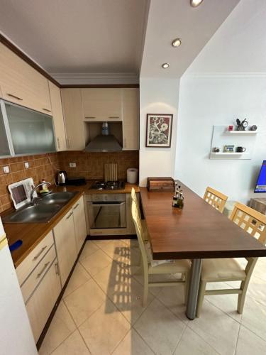 One-Bedroom Apartment image 10