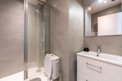 Bail mobilité - Appartement pour voyages d'affaires et d'études, Paris (photo 8)