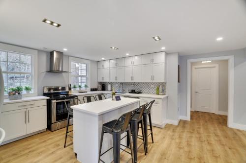 Large home in community w/pools&skiing in บุชคิล (พีเอ)