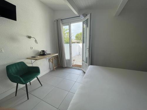 Classic Double Room