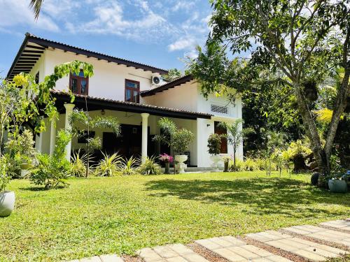 Villa Green Space - image 5