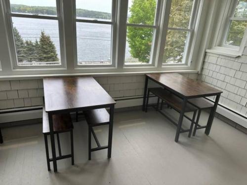 Majestic Lakeview Duplex Apt for 8! Fully furnished and ready for your getaway! in Tilton, USA
