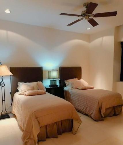 Condo VistaMar in Puerta Cortes, Luxury 2BR 2Bath Condo Private beach & pool! in La Paz, Mexico
