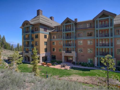 Constellation Residences - Accommodation - Truckee