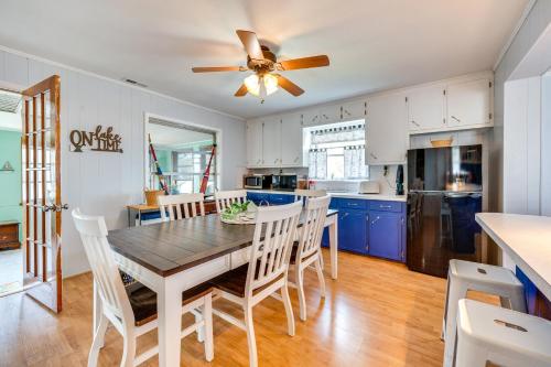 Lakefront New London Home Dock, Fire Pit and Views! in New London, USA