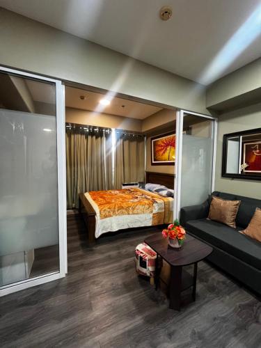 Nanu's Urban Escape in Manila