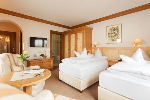 Hotel Enzian Room Type - Twin Room