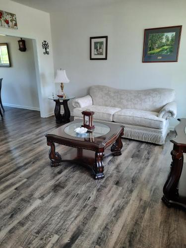 Quiet,relaxing place for you in Franklinton, USA