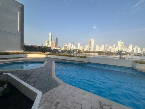 U-GO Edificio Torres del Lago en El Laguito - Elegancia y Descanso
