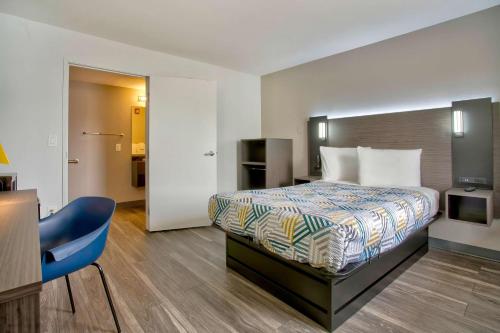 Double Room - Disability Access - Roll In Shower