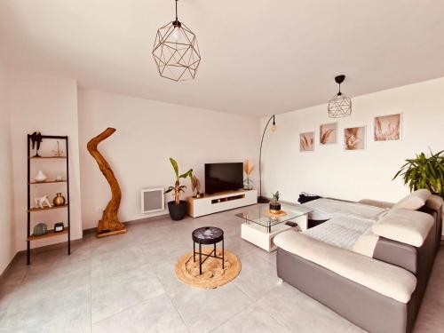 Toit-terrasse avec vue magnifique sur Montpellier – khách sạn tại Aiguerelles