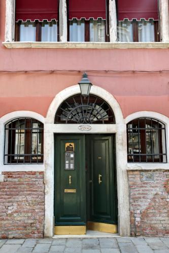 Palazzo Schiavoni - image 4