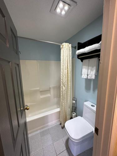 Welcome Inn - image 14