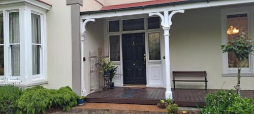 Ardross House in Amberley