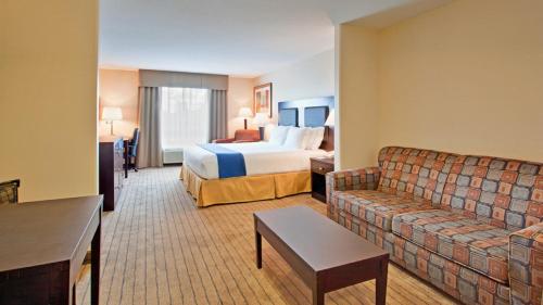 Holiday Inn Express Hotel & Suites Swift Current, an IHG Hotel