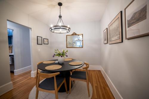 บริการและสิ่งอำนวยความสะดวก, Apt in the heart of Main Street in สตรวด์สบูร์ก (PA)