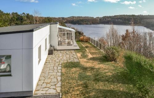 . Beach Front Home In Brekkestø With Wifi
