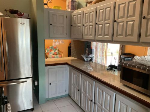 Instalaciones, Taste Of Freedom in Arnos Vale