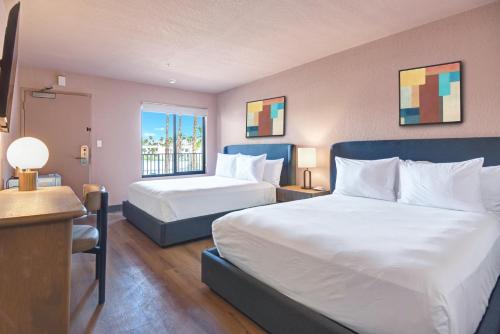 The Dunes Hotel Palm Springs in Palm Springs, USA