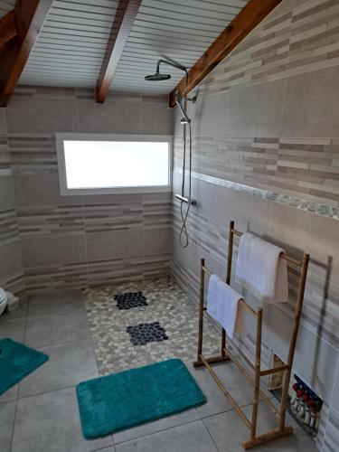 Chuveiro, Villa Ti'twoine in Pointe-Noire